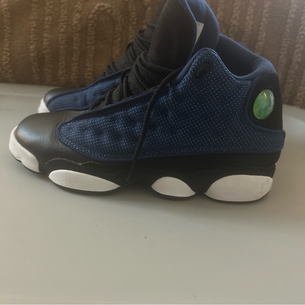 Jordan 13 
6 Y 
Great condition
